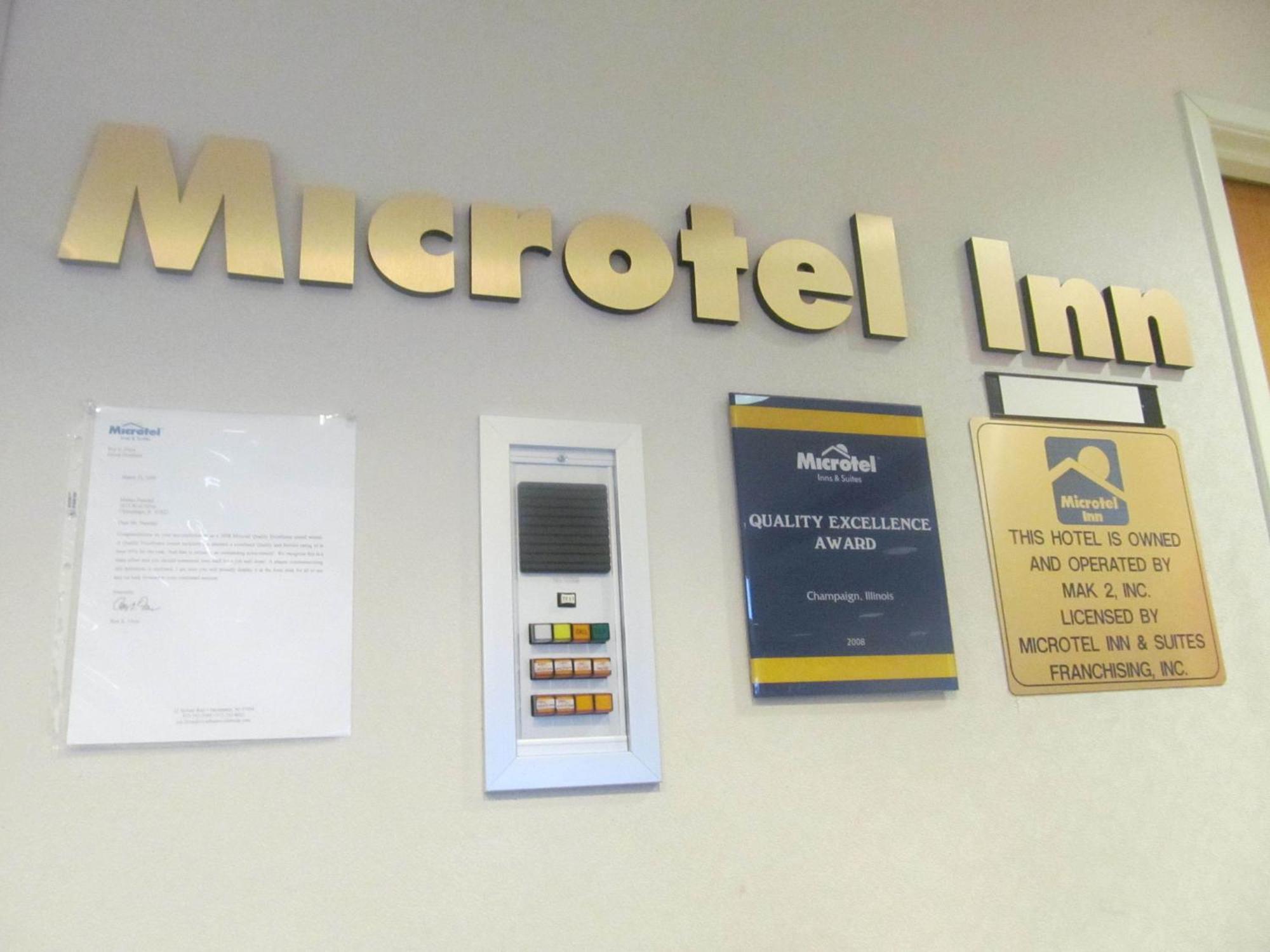 Microtel Inn By Wyndham שמפיין מראה חיצוני תמונה
